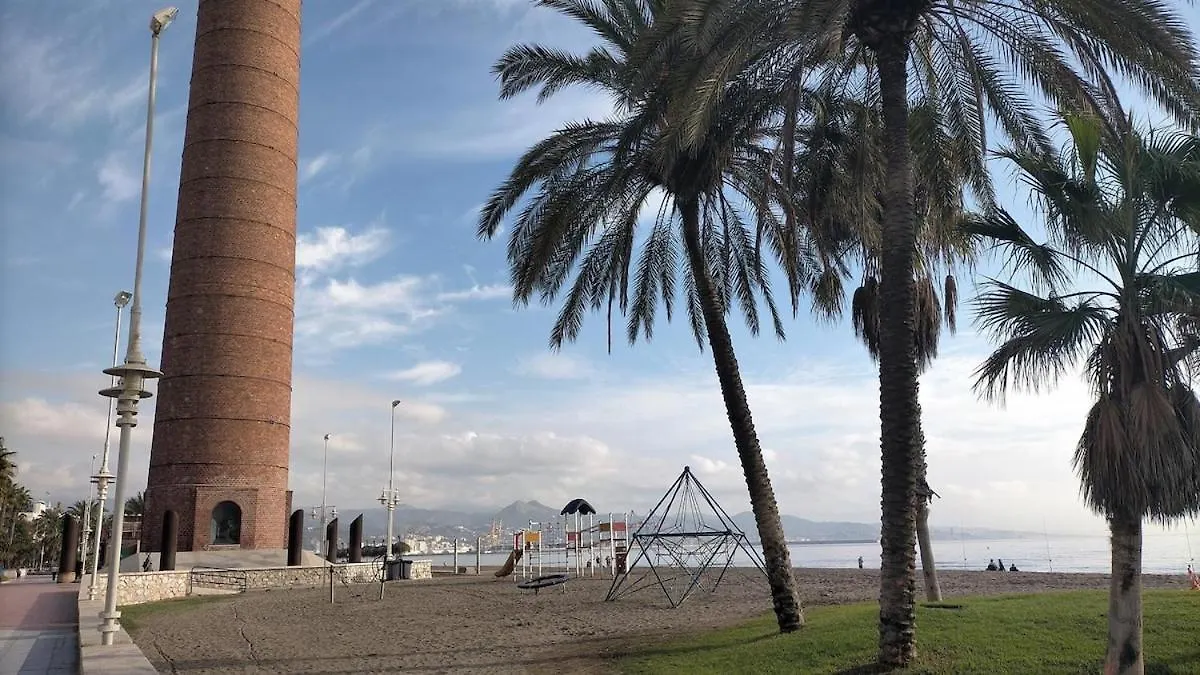 -Malagasunapts- West Beach Malaga Seafood & Relax