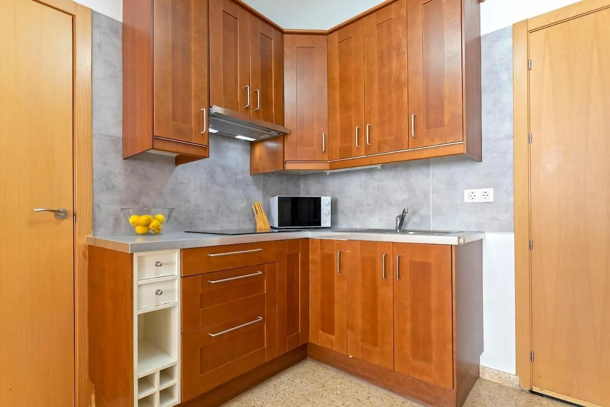 -Malagasunapts- West Beach Malaga Seafood & Relax Spain